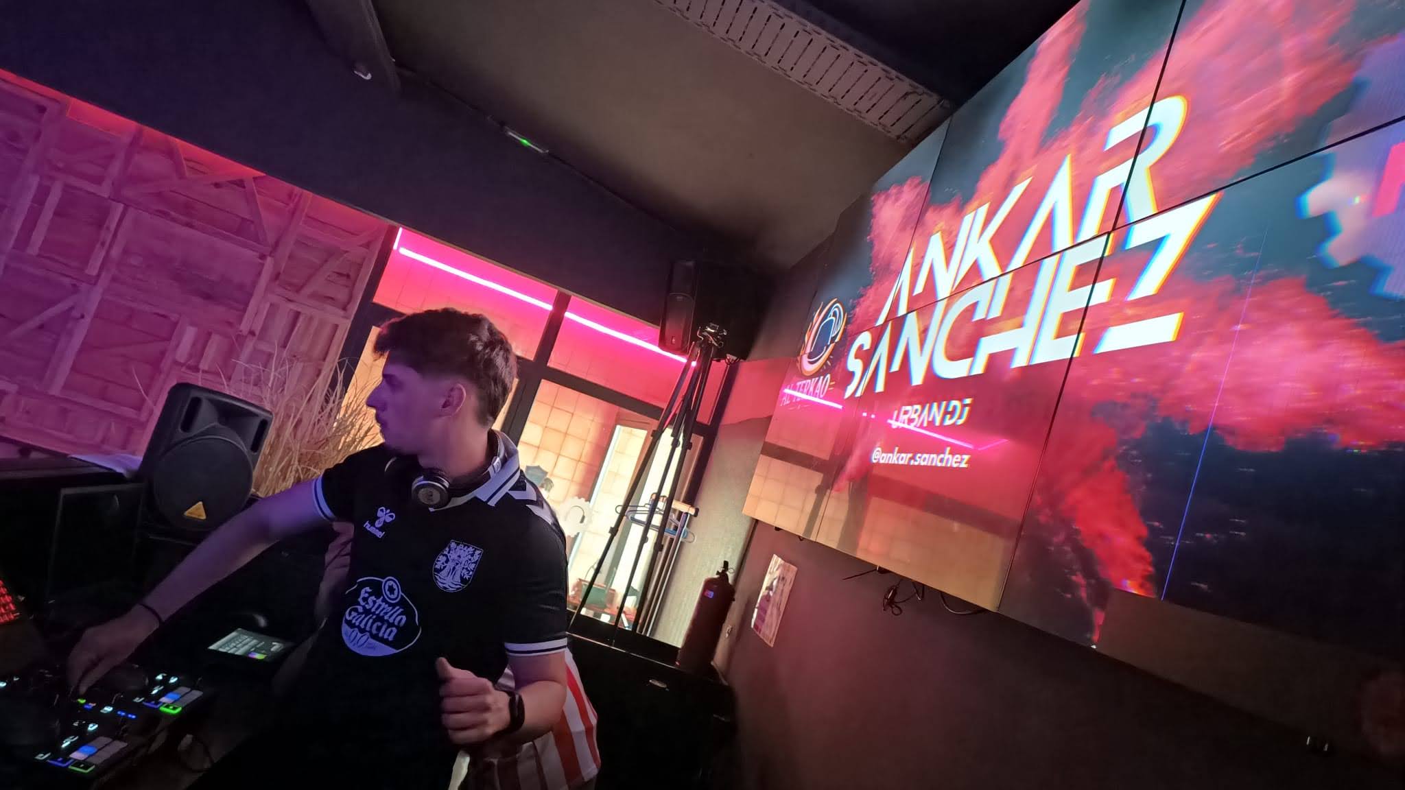 Ankar Sánchez en cabina